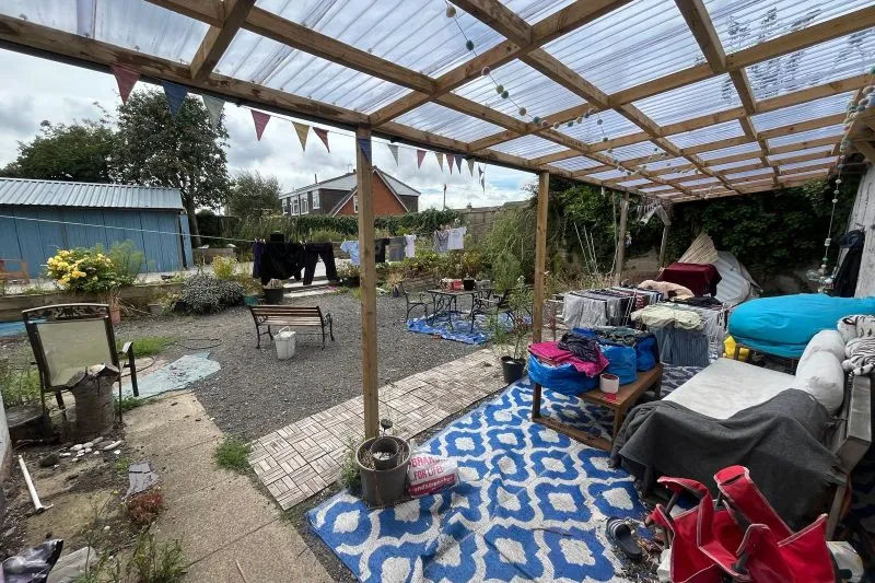 4 bed Detached House For Auction