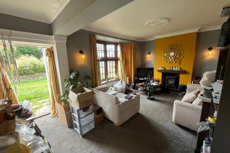 4 bed Detached House For Auction