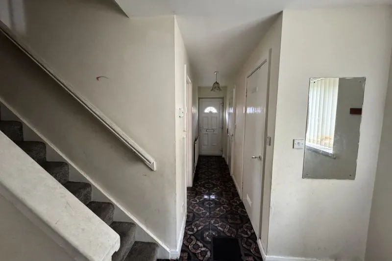 4 bed Semi-Detached House For Auction