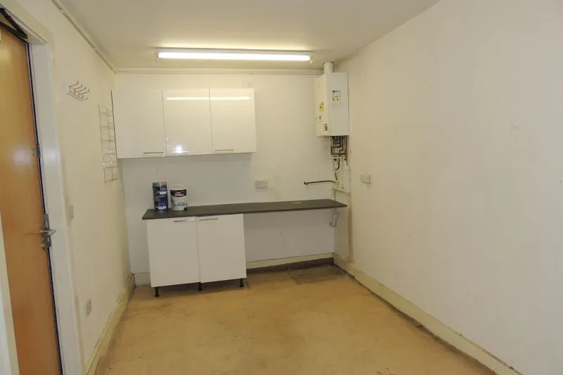 3 bed Townhouse House For Auction
