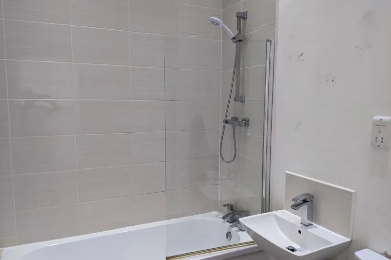 2 bed Apartment For Auction