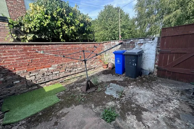 3 bed End Terrace House For Auction