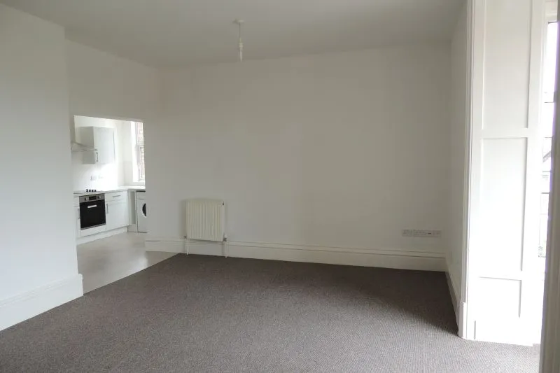 2 bed Apartment For Auction