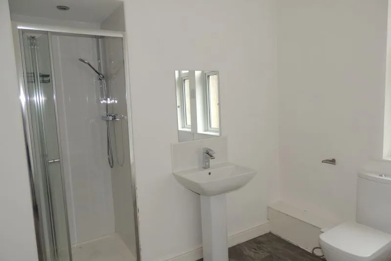 2 bed Apartment For Auction