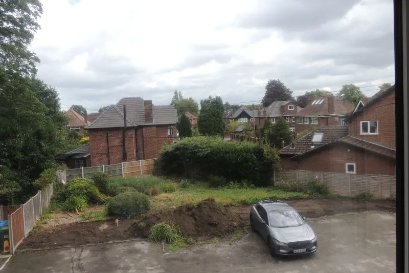 2 bed Apartment For Auction