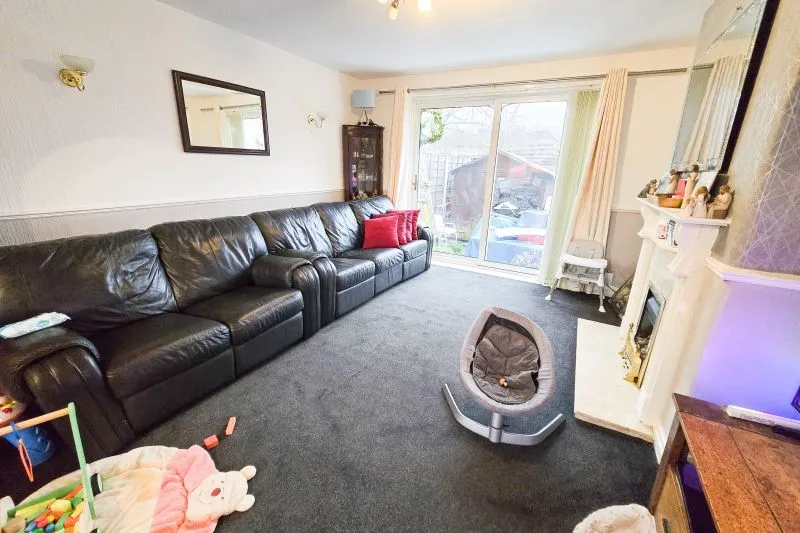 3 bed Semi-Detached House For Auction