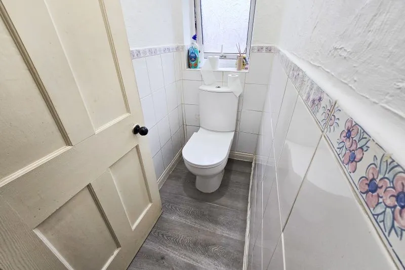3 bed Semi-Detached House For Auction