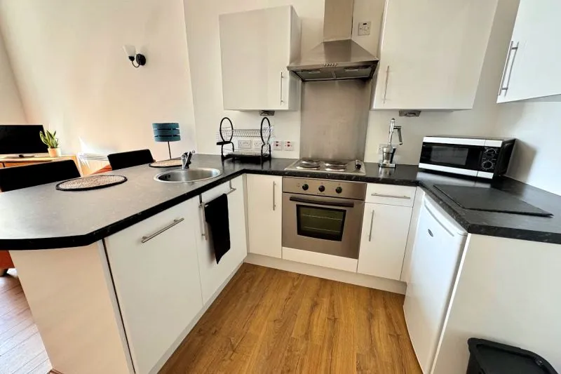 1 bed Studio Apartment For Auction