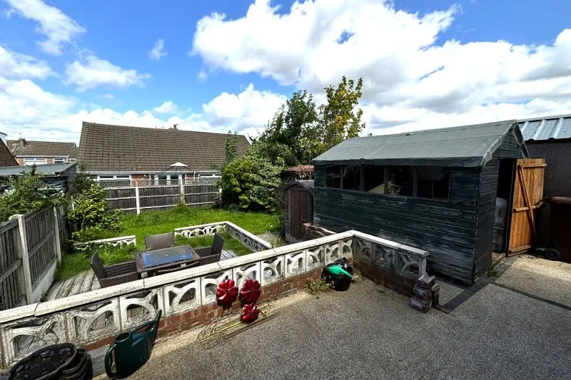 3 bed Semi-Detached House For Auction