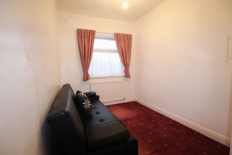 3 bed Semi-Detached House For Auction
