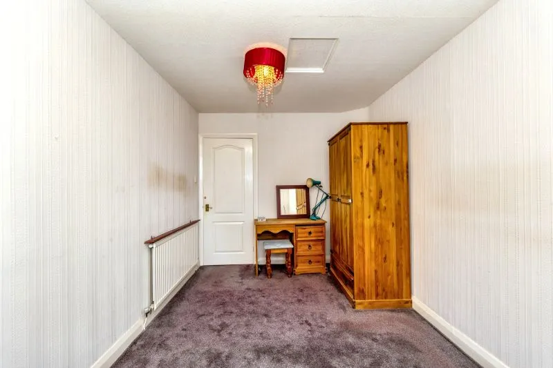 2 bed Apartment For Auction