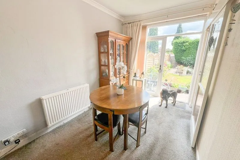 2 bed Semi-Detached House For Auction