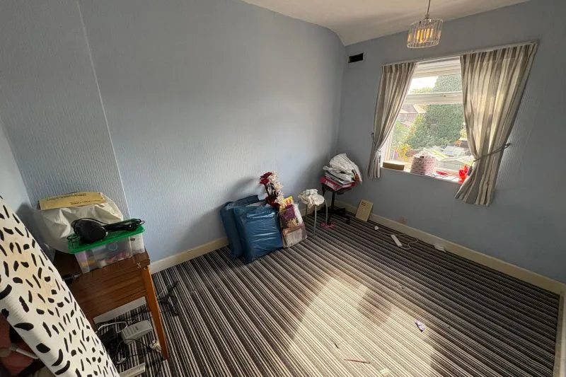 2 bed Semi-Detached House For Auction