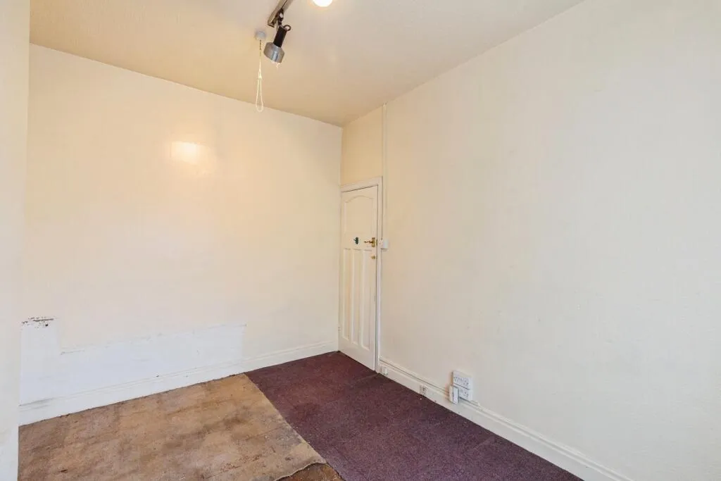 3 bed Terraced