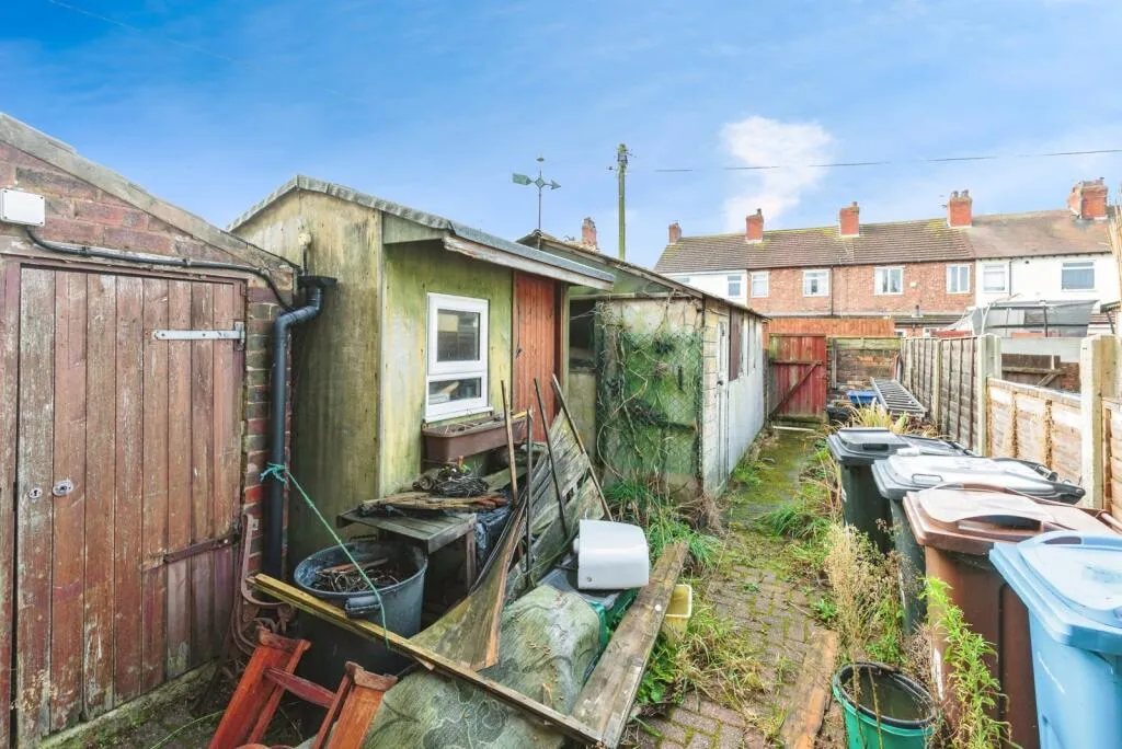 3 bed Terraced
