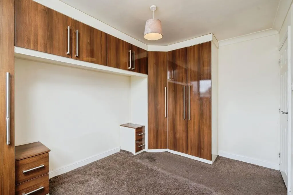 3 bed Terraced
