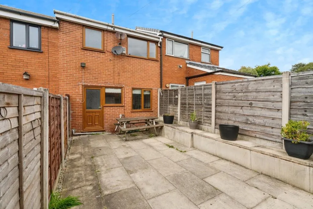 3 bed Terraced