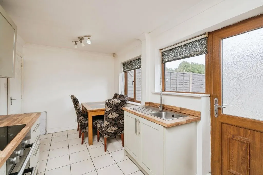 3 bed Terraced