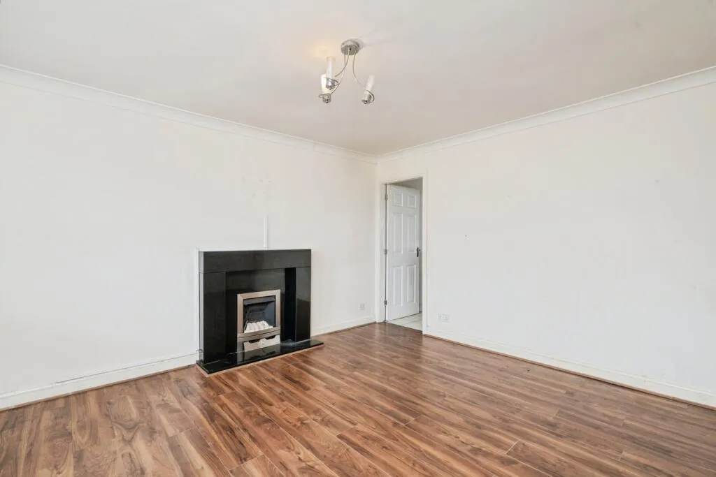 3 bed Terraced