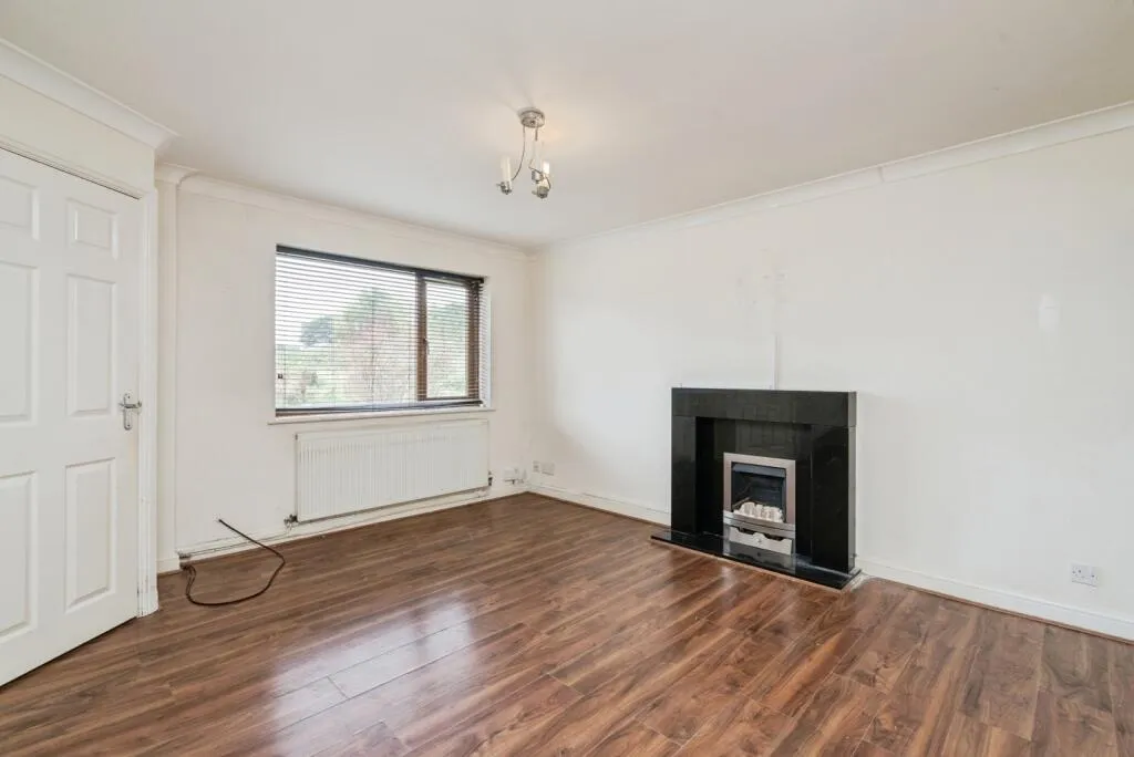 3 bed Terraced