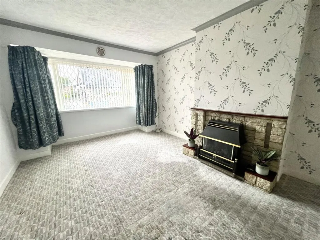2 bed Semi-Detached Bungalow