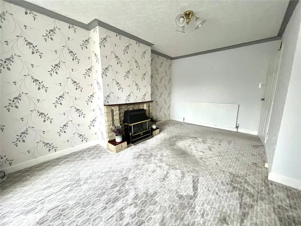 2 bed Semi-Detached Bungalow