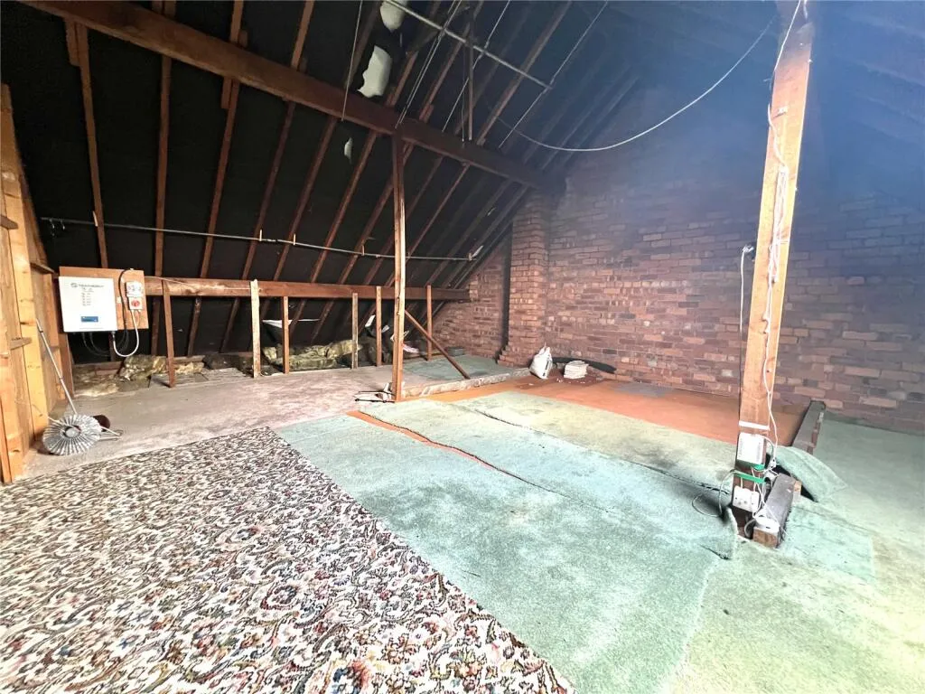 2 bed Semi-Detached Bungalow