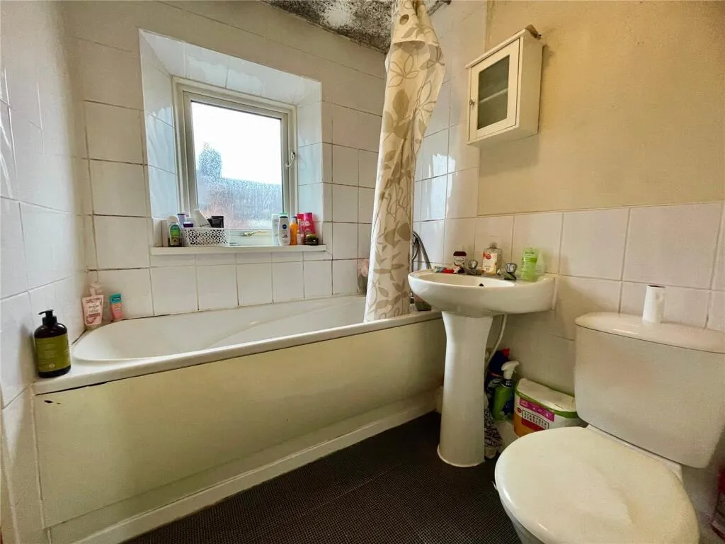 3 bed Terraced