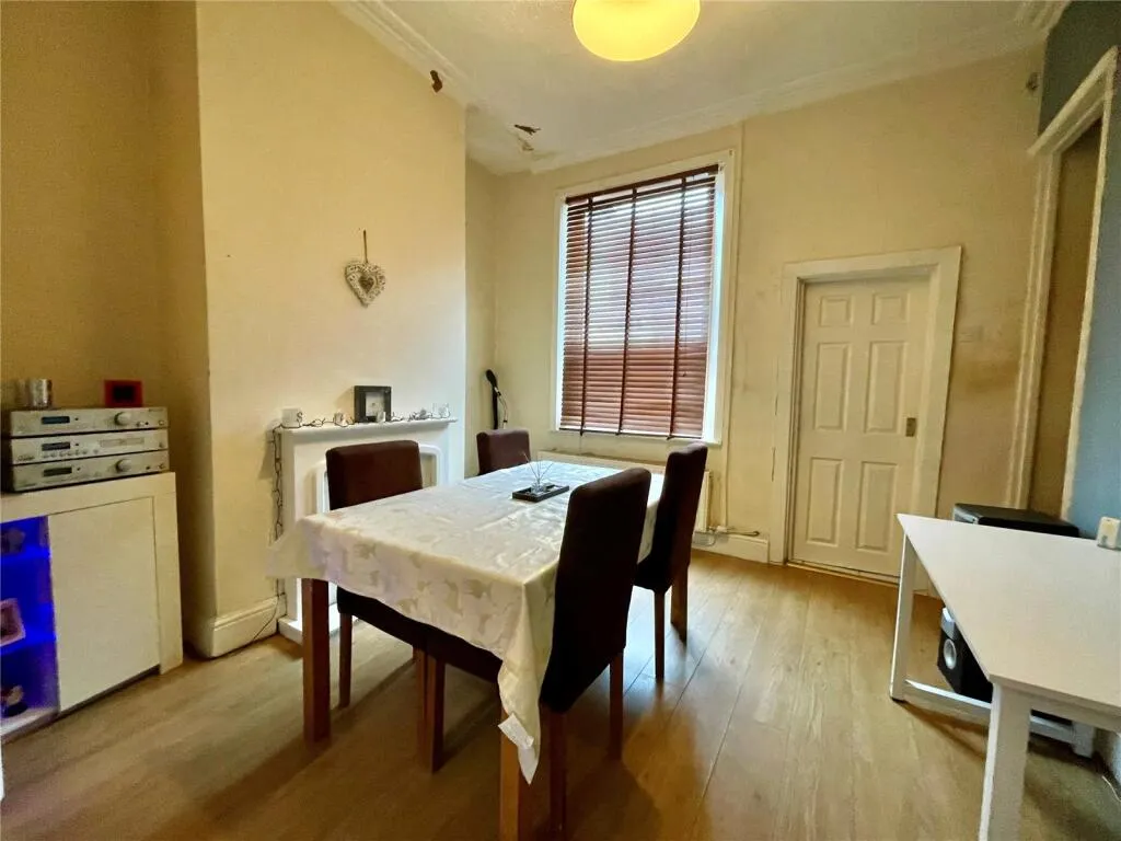 3 bed Terraced
