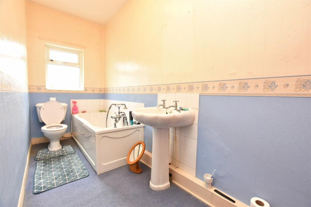 2 bed Terraced