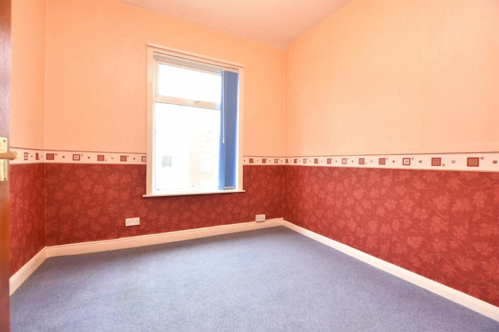2 bed Terraced