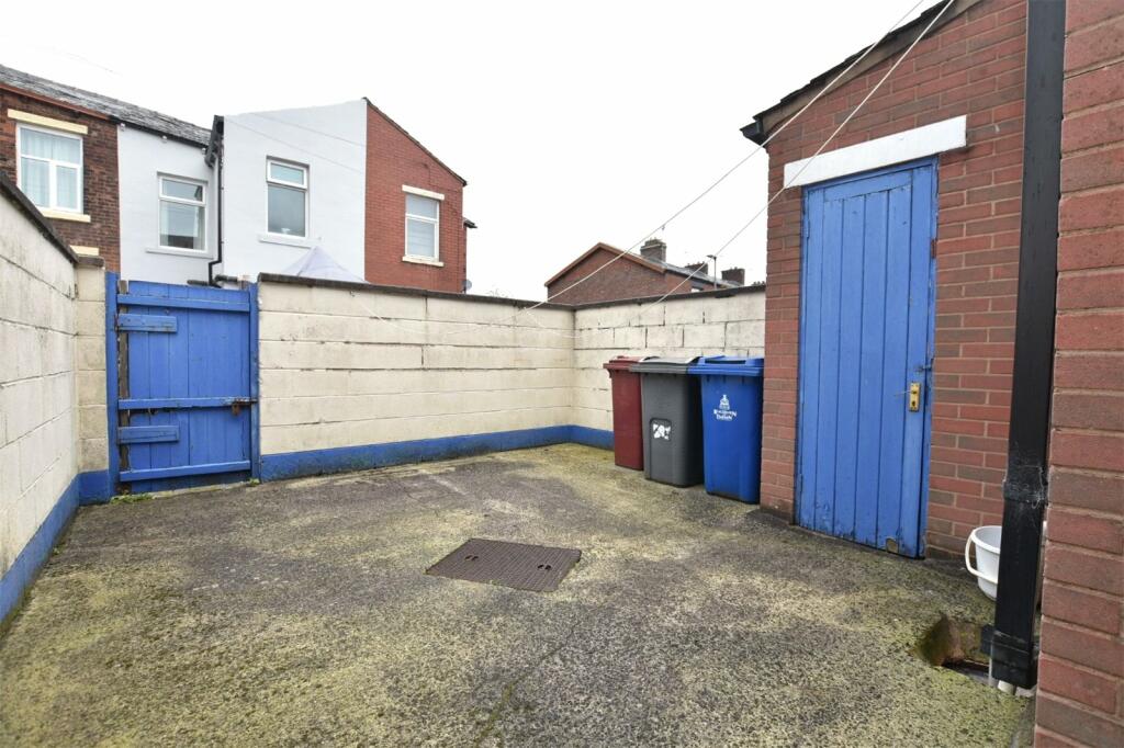 2 bed Terraced