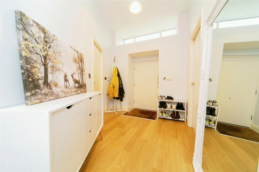 2 bed Apartment