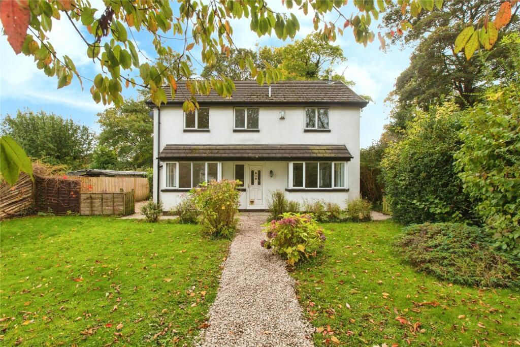 4 bed Detached
