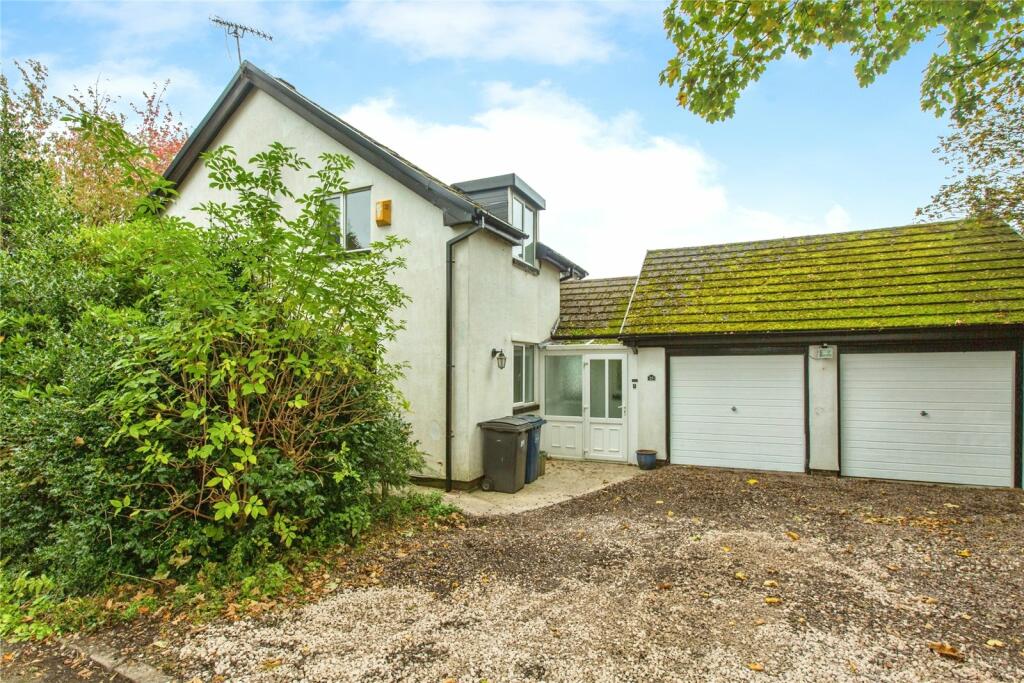 4 bed Detached