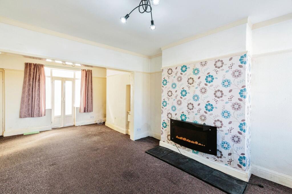 2 bed Semi-Detached