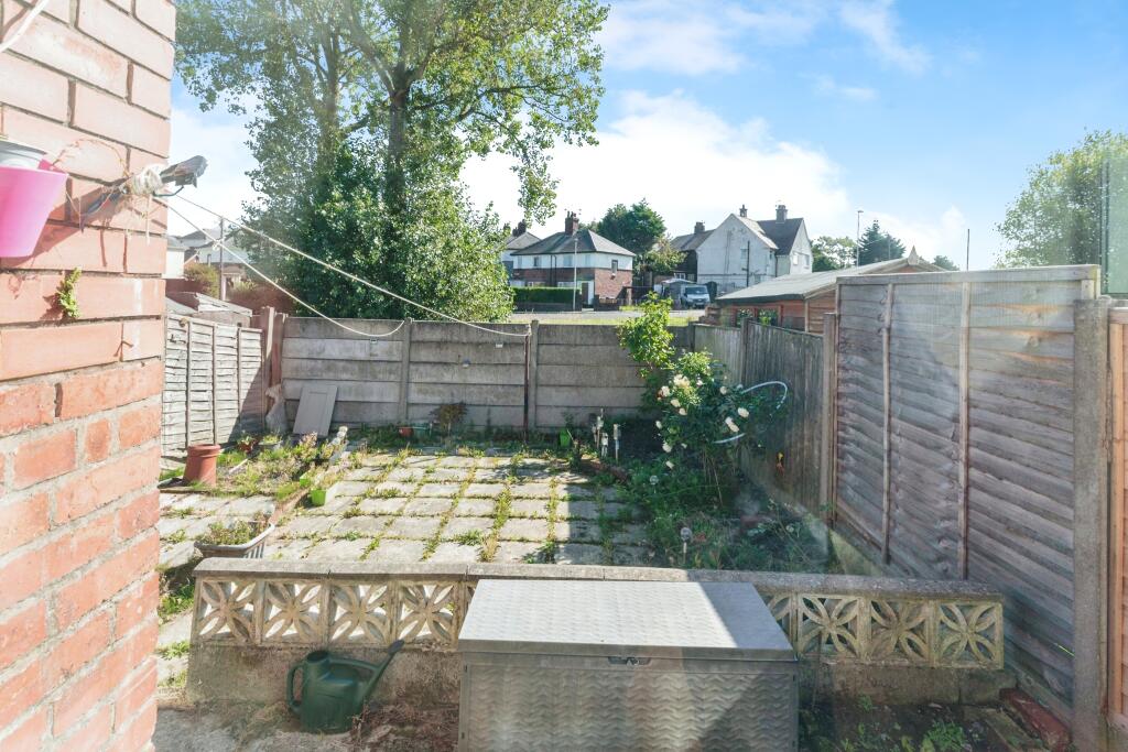 2 bed Semi-Detached