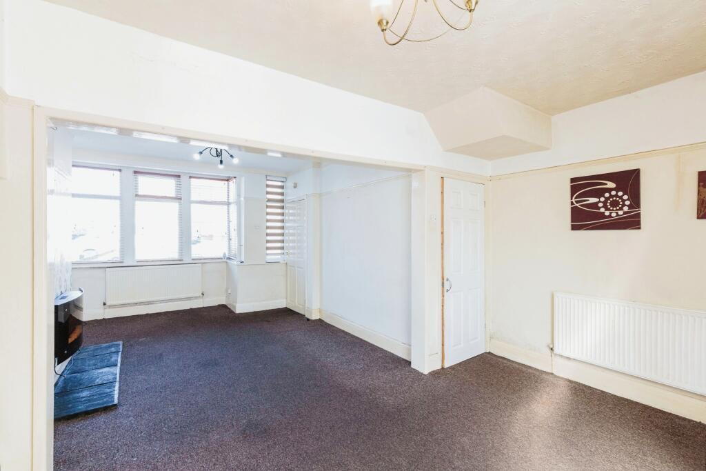 2 bed Semi-Detached