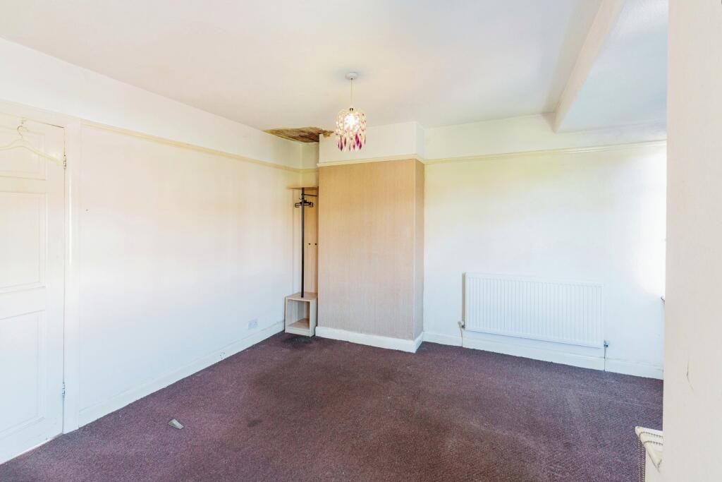 2 bed Semi-Detached