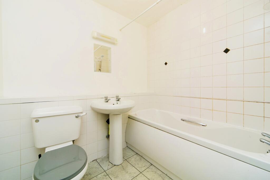 2 bed Apartment