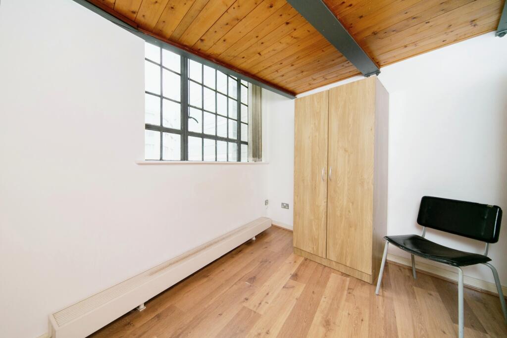 2 bed Apartment