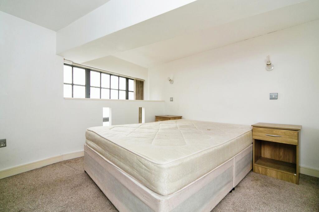 2 bed Apartment