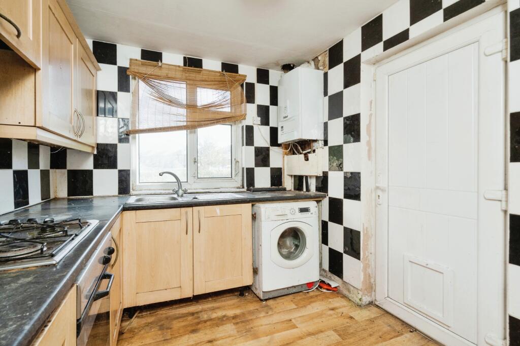 3 bed Semi-Detached
