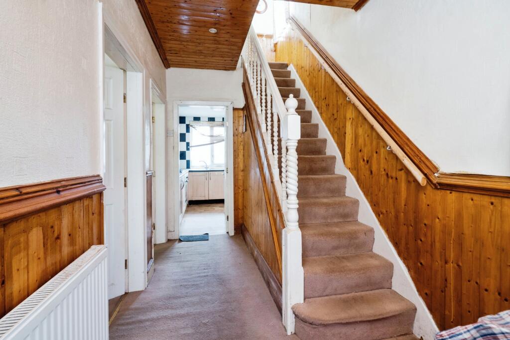 3 bed Semi-Detached