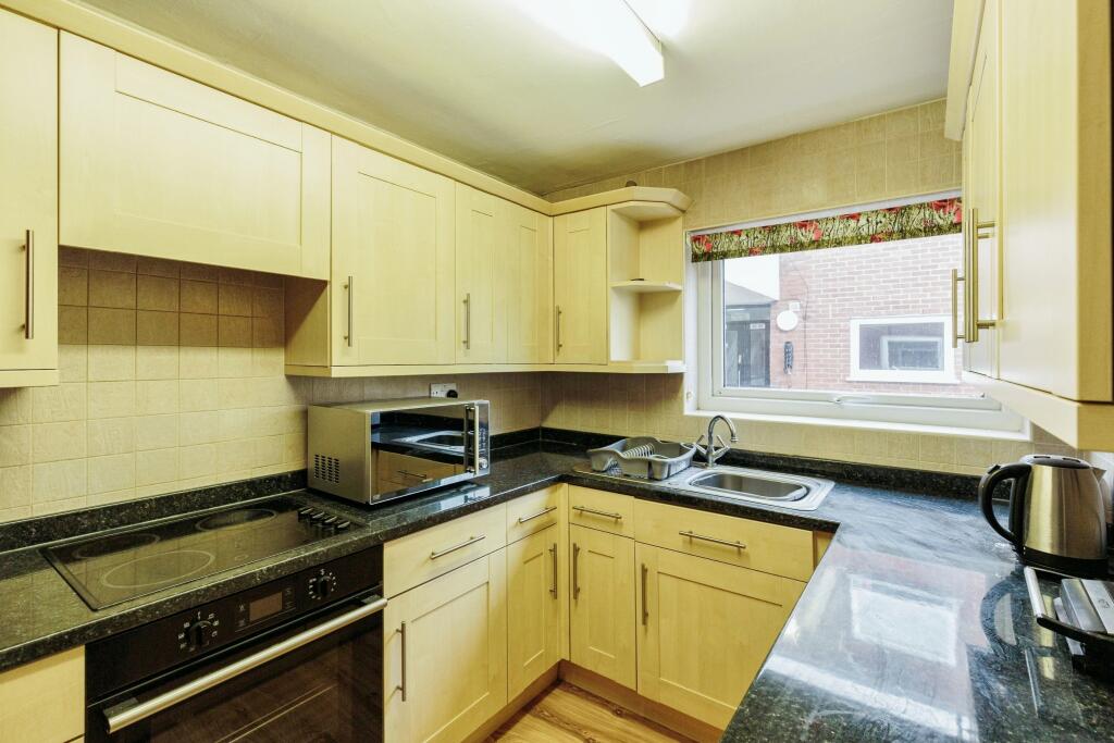 1 bed Apartment