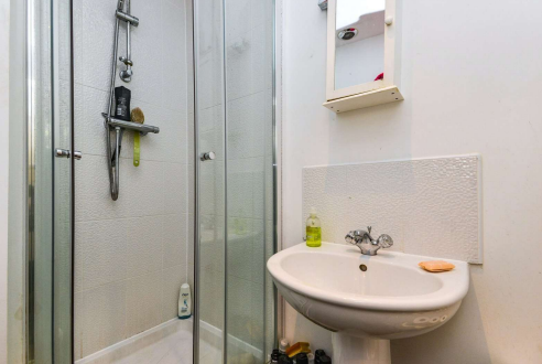 1 bed Apartment
