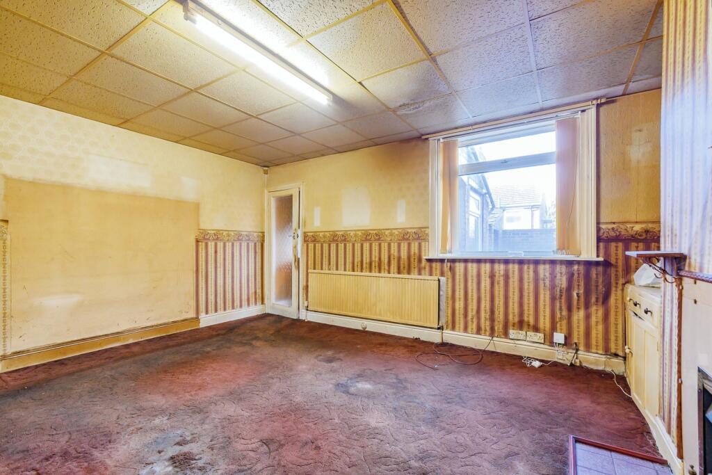 2 bed End of Terrace