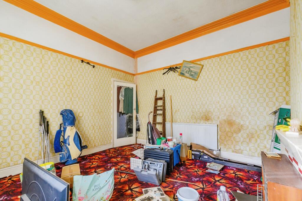 2 bed End of Terrace