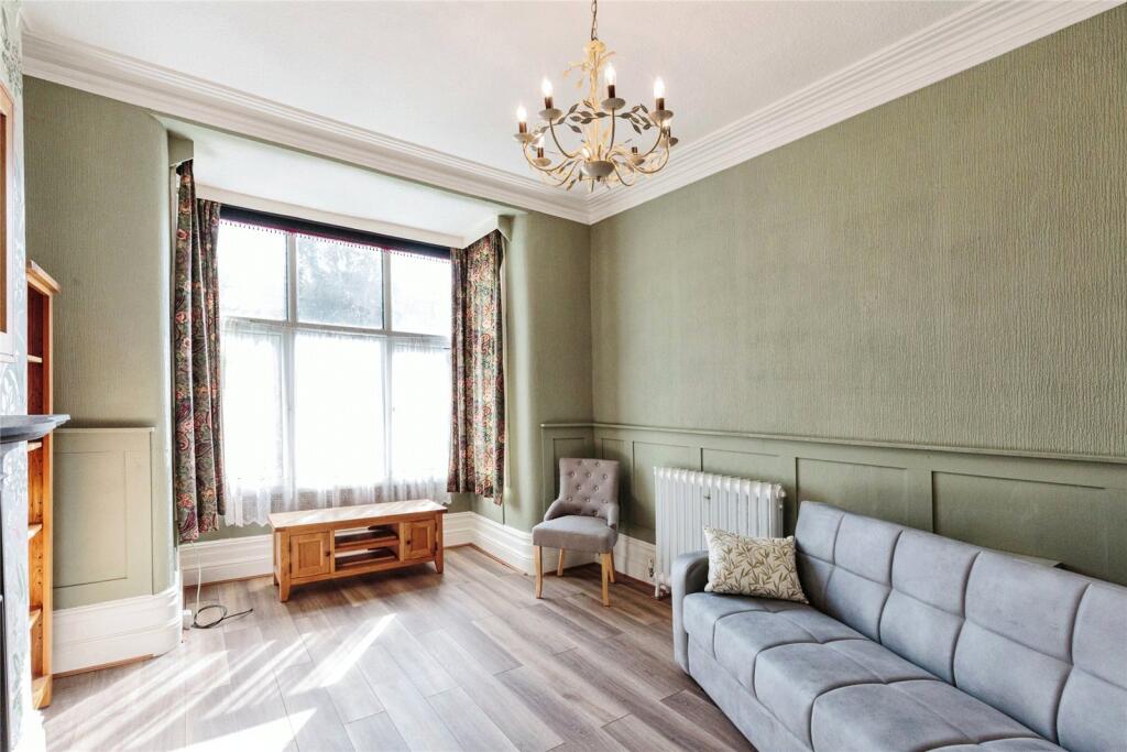 1 bed Apartment