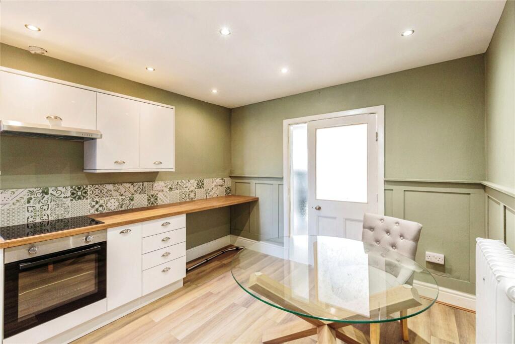 1 bed Apartment